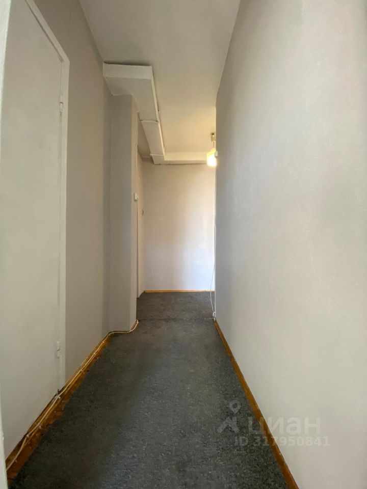 Продажа 1-комн квартиры на вторичном рынке Знаменская улица, 38К1