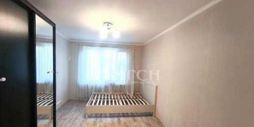 3-комн квартира ул Молдагуловой,  д. 10,  к. 4