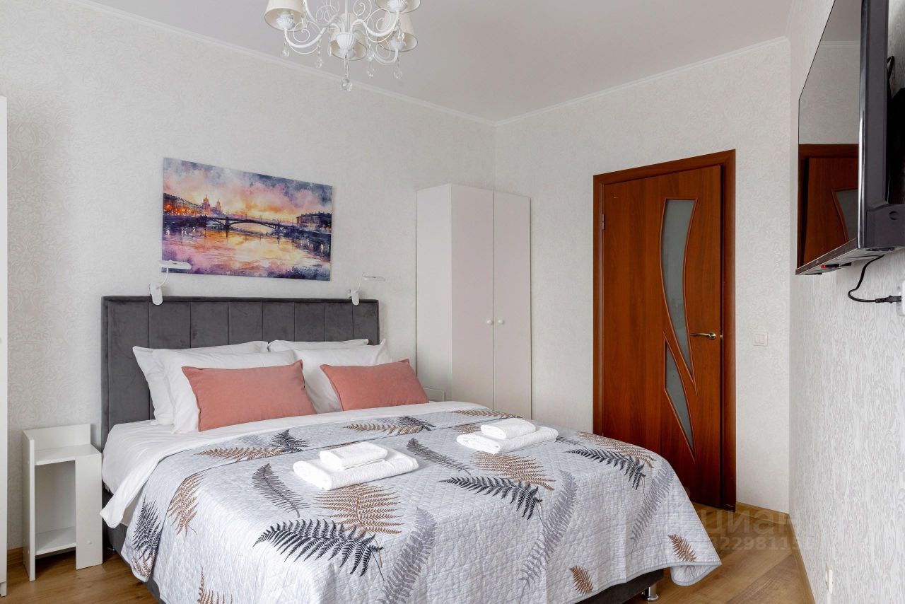 Аренда 2-комн квартиры на вторичном рынке улица Беринга, 23к2