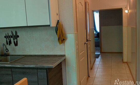 Продажа 3-комн квартиры на вторичном рынке улица Винокурова,  д. 12 к3