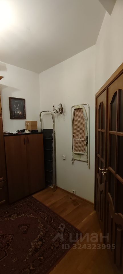 Продажа 3-комн квартиры на вторичном рынке Ленинский проспект, 23