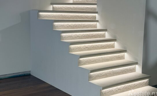 Продажа 4-комн квартиры на вторичном рынке ул Льва Толстого,  д. 23,  к. 7 стр 3