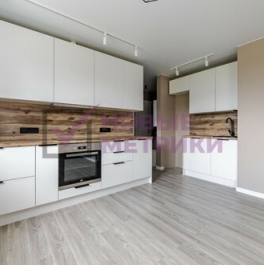 Продажа 3-комн квартиры на вторичном рынке ул Шишкина,  д. 309,  к. 1 стр 1