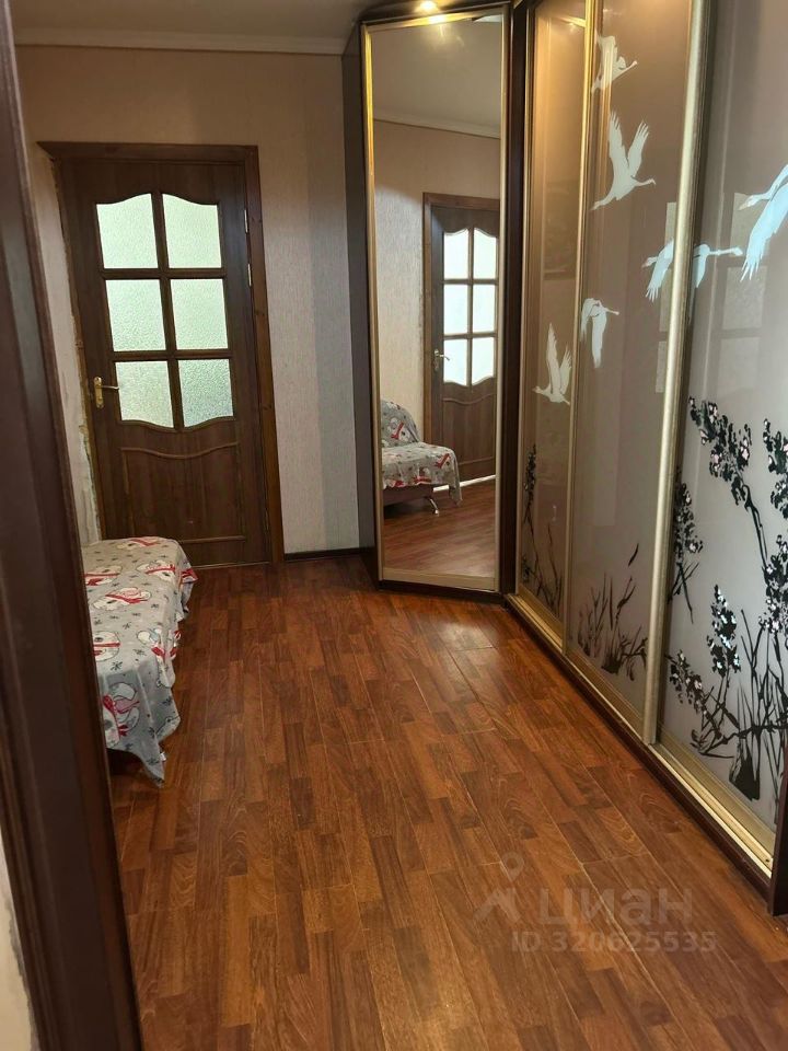 Продажа 2-комн квартиры на вторичном рынке Богатырский проспект, 57к1