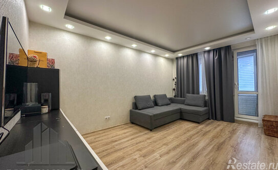 Продажа 2-комн квартиры на вторичном рынке улица Генерала Симоняка,  д. 23