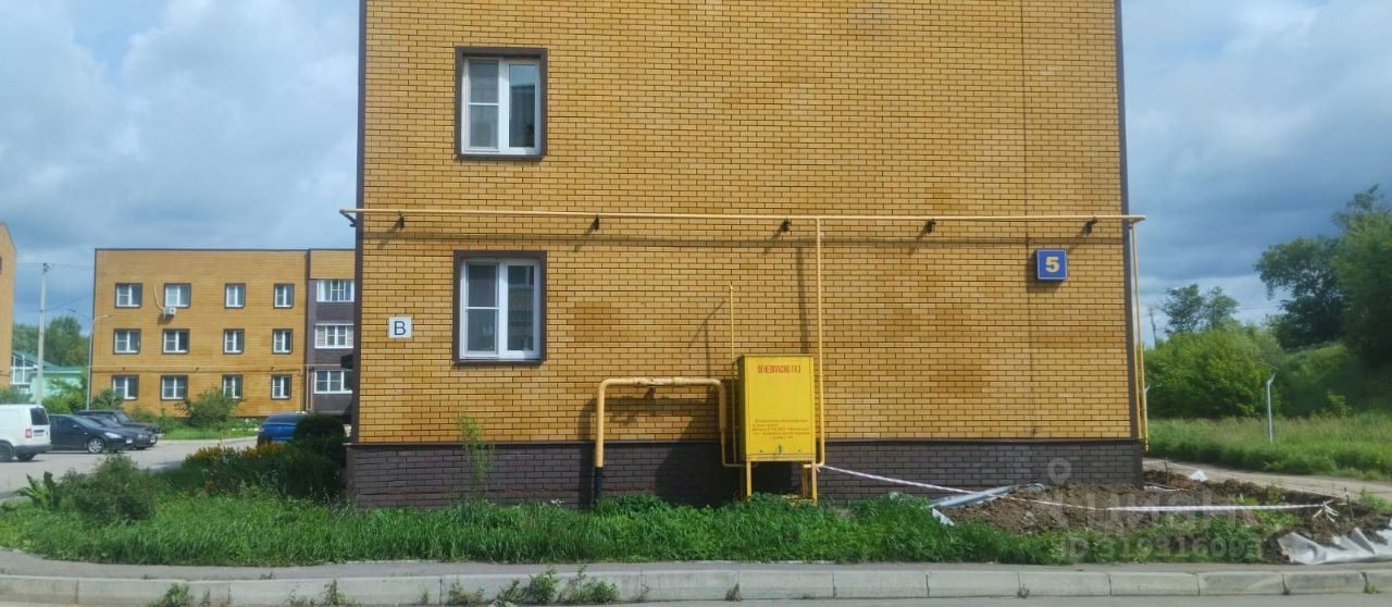 Продажа 2-комн квартиры на вторичном рынке Дмитров, Луговая улица, 5