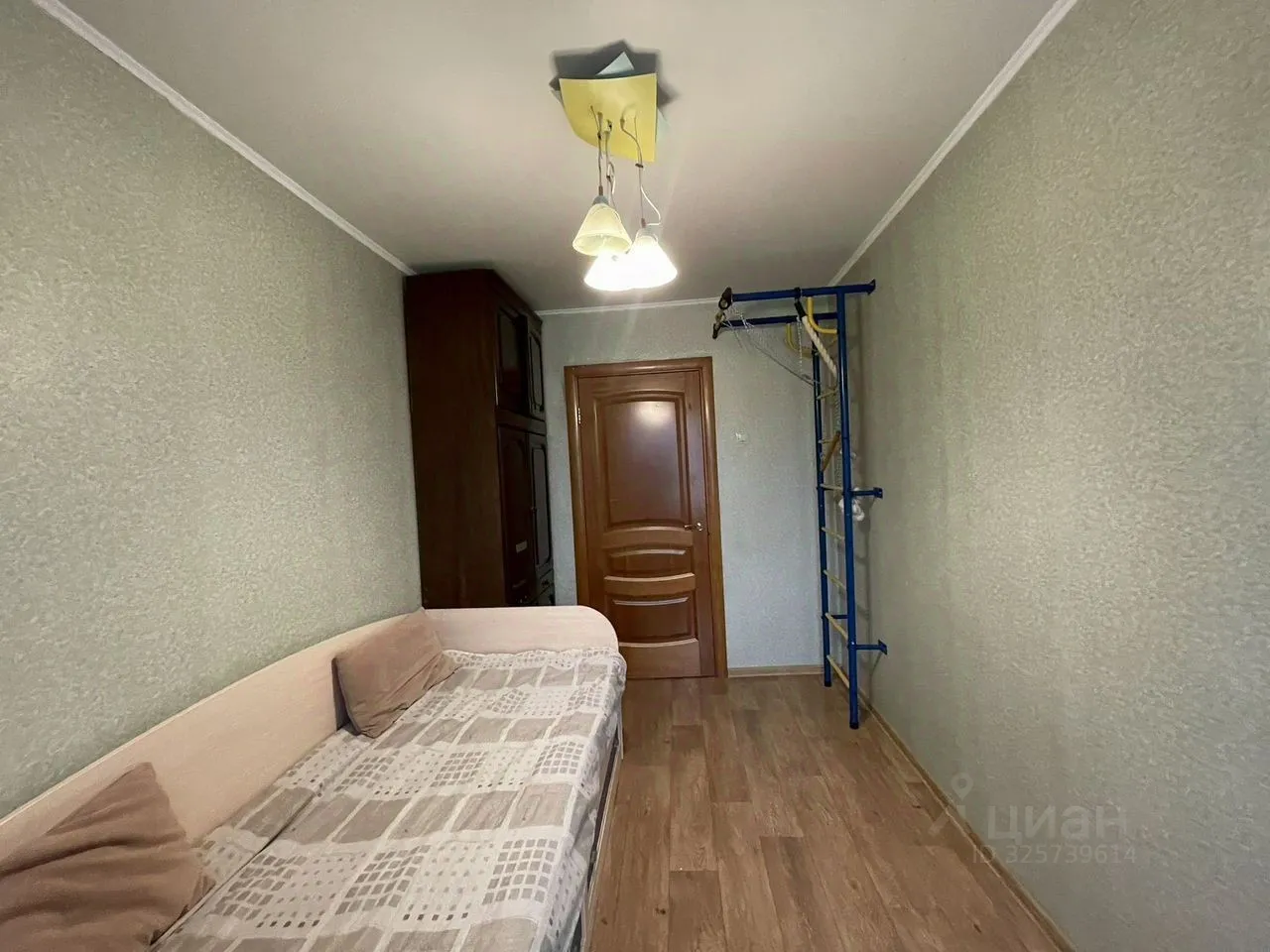 Продажа 2-комн квартиры на вторичном рынке Красногорск, Лесная улица,  д. 3