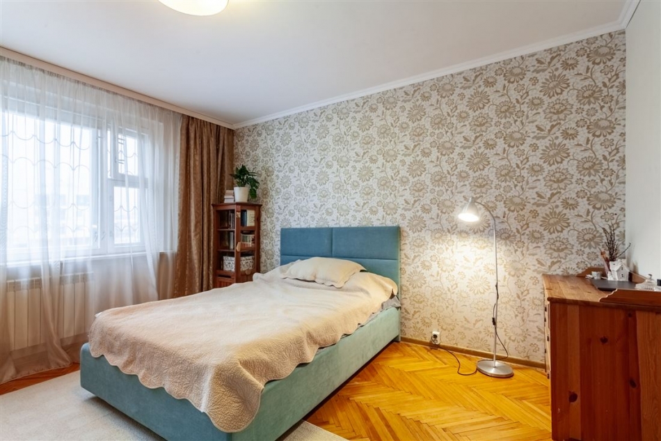 Продажа 3-комн квартиры на вторичном рынке ул Сергия Радонежского, д. 4