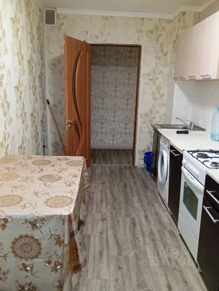 Продажа 2-комн квартиры на вторичном рынке Севанская улица, 4