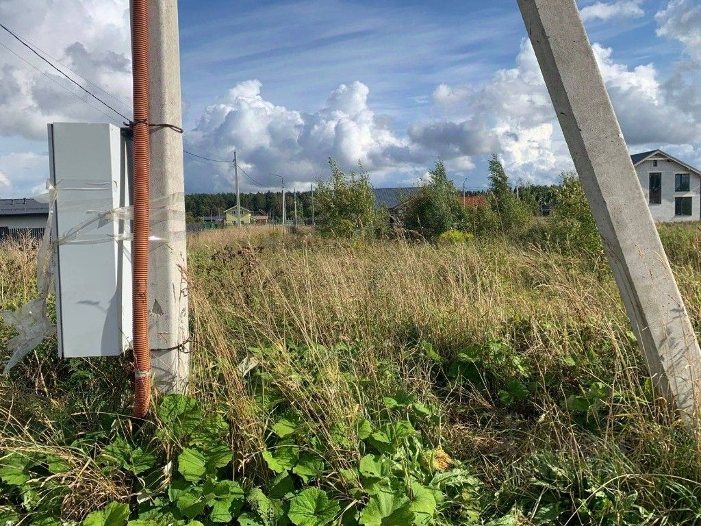 Продажа земли д. Истинка, улица Аграрная, 17