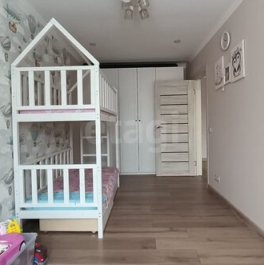 Продажа 3-комн квартиры на вторичном рынке Жуковский г, Клубная ул,  д. 8