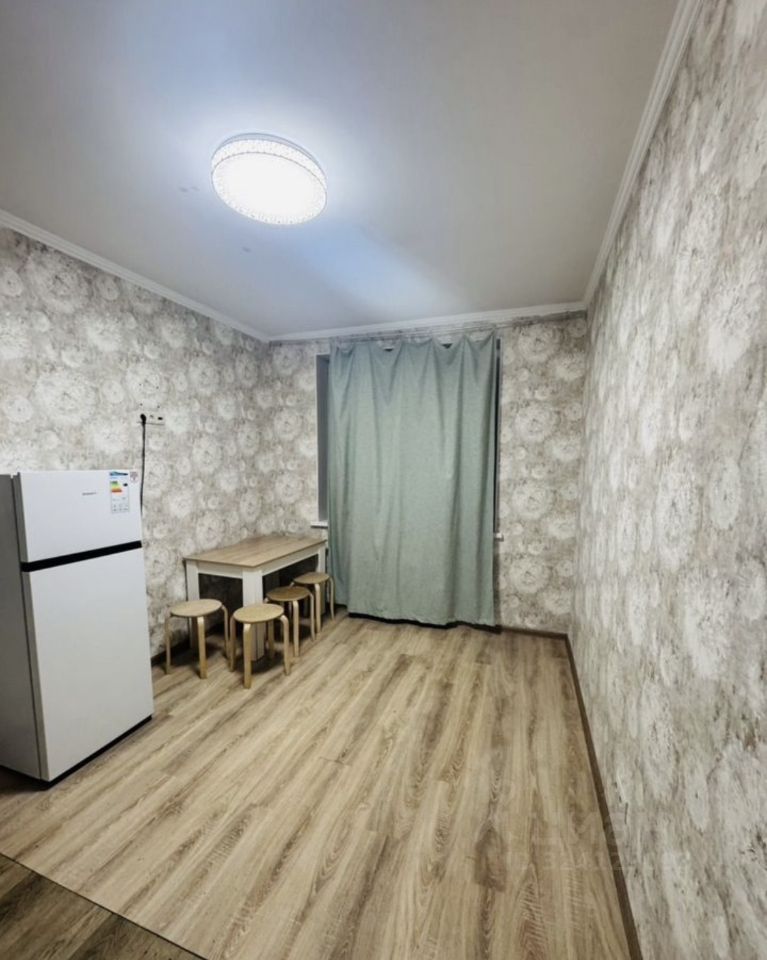 Аренда 2-комн квартиры на вторичном рынке Новые Котельники мкр,  д. 20