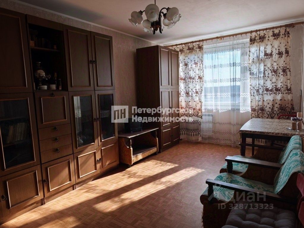 Продажа 2-комн квартиры на вторичном рынке Караваевская улица, 2К1