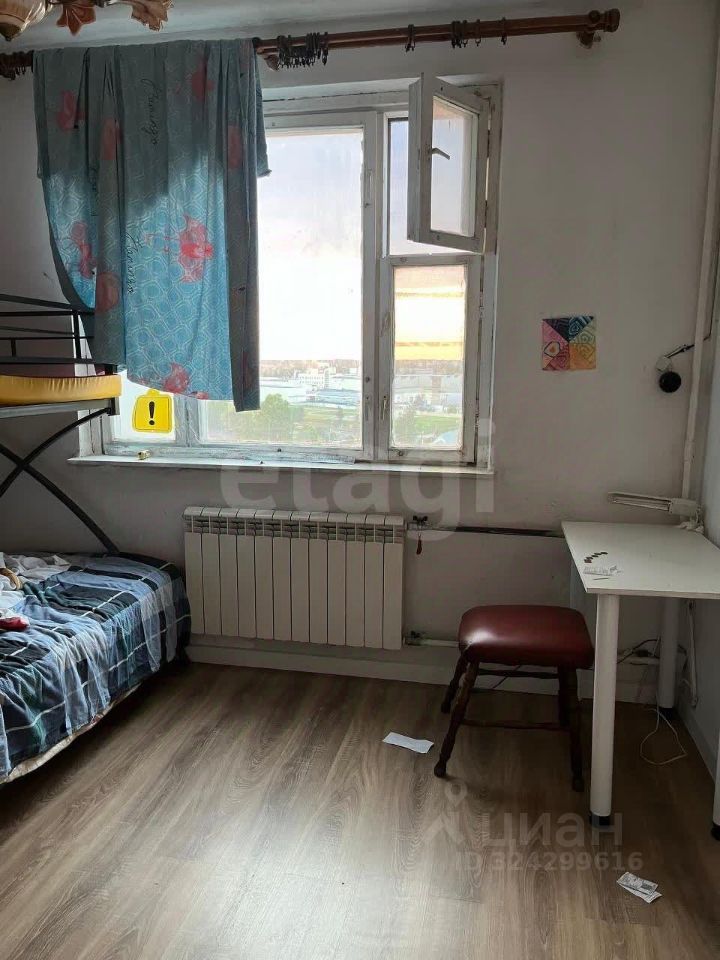 Продажа 3-комн квартиры на вторичном рынке д. Малые Вяземы, Петровское шоссе, 1