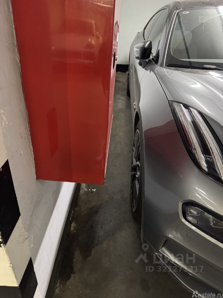 Продажа гаража Мичуринский проспект,  д. 3