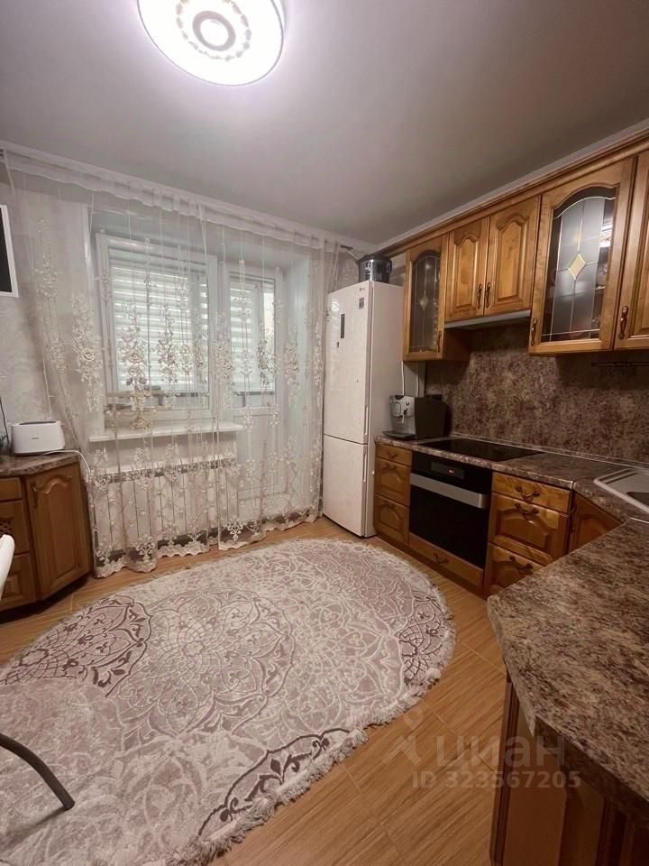 Продажа 3-комн квартиры на вторичном рынке Голицыно, Молодежный проезд, 4