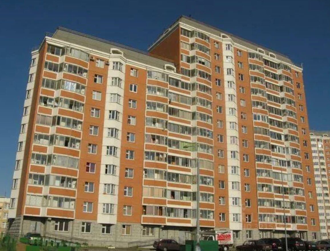 Продажа 2-комн квартиры на вторичном рынке Челобитьевское шоссе, 2к1