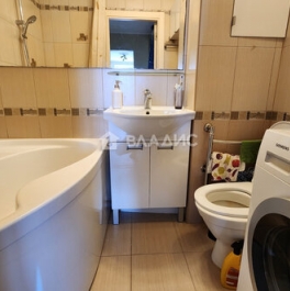 Продажа 2-комн квартиры на вторичном рынке улица Громова,  д. 16