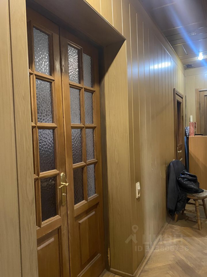 Продажа 3-комн квартиры на вторичном рынке Пушкин, Госпитальная улица, 28