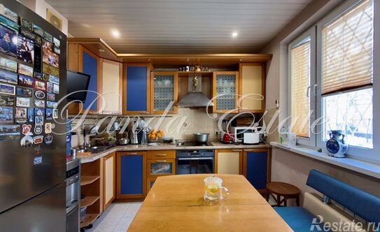 Продажа 3-комн квартиры на вторичном рынке Симферопольский б-р,  д. 14,  к. 3