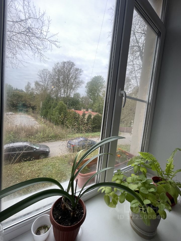 Продажа 4-комн квартиры на вторичном рынке шоссе Революции, 112