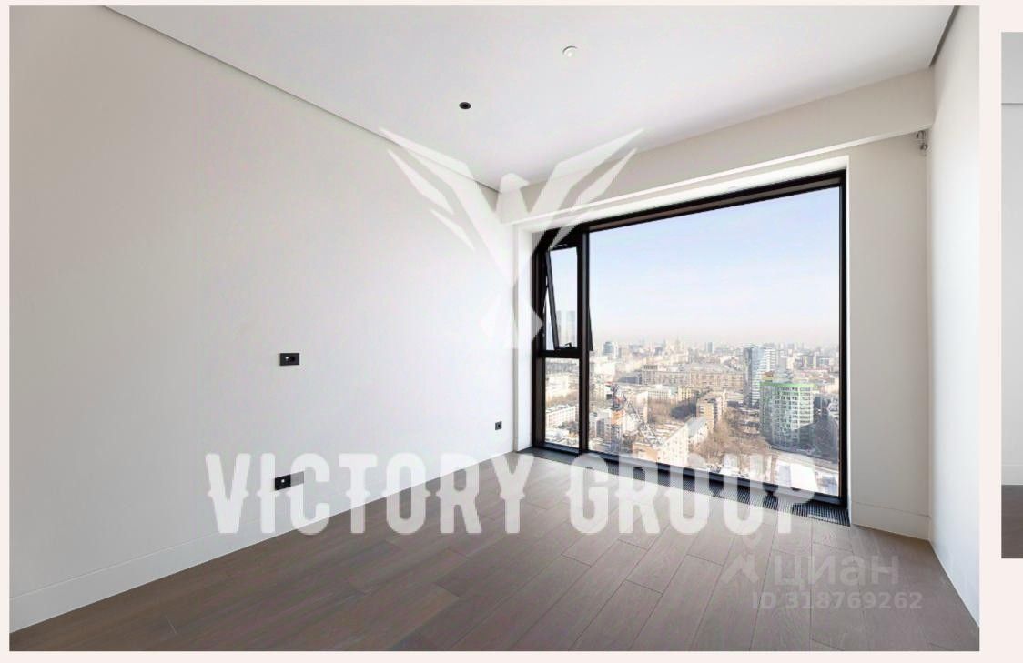 Продажа 3-комн квартиры на вторичном рынке Поклонная улица, 9