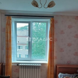 Продажа 3-комн квартиры на вторичном рынке ул Бирюлёвская,  д. 18,  к. 2