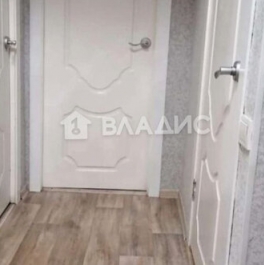 Продажа 2-комн квартиры на вторичном рынке Авиамоторная улица,  д. 22/12