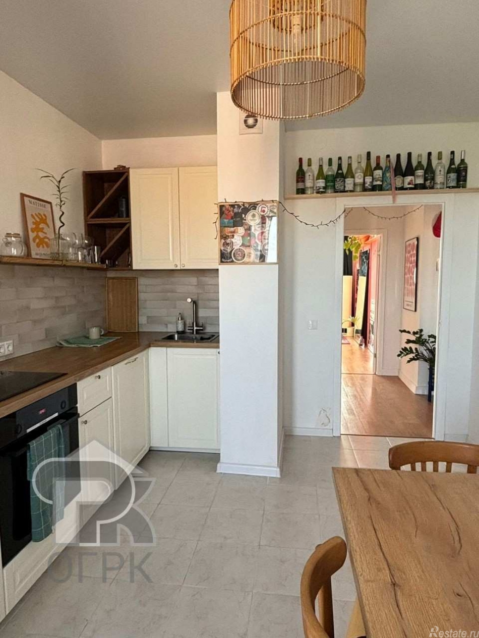 Продажа 2-комн квартиры на вторичном рынке Балашиха, Безымянная улица, дом 4