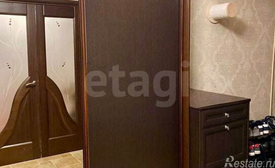 Продажа 3-комн квартиры на вторичном рынке Солидарности пр-кт,  д. 14,  к. 1