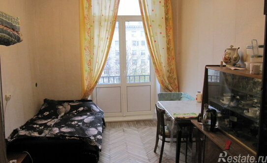 Продажа 2-комн квартиры на вторичном рынке Решетникова ул,  д. 11