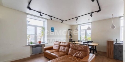 3-комн квартира ул Стахановцев,  д. 6/8