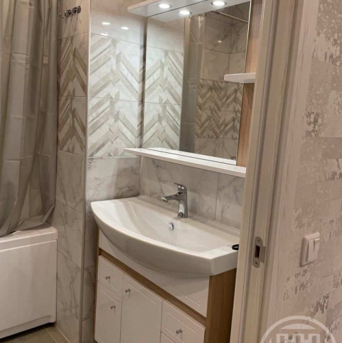 Студия Коммунар г., Ново-Антропшинская ул. ,  д. 8