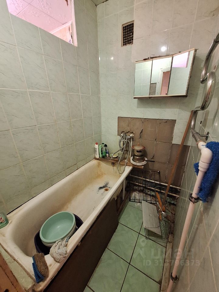 Продажа 2-комн квартиры на вторичном рынке пос. Богатищево, улица Новая, 4