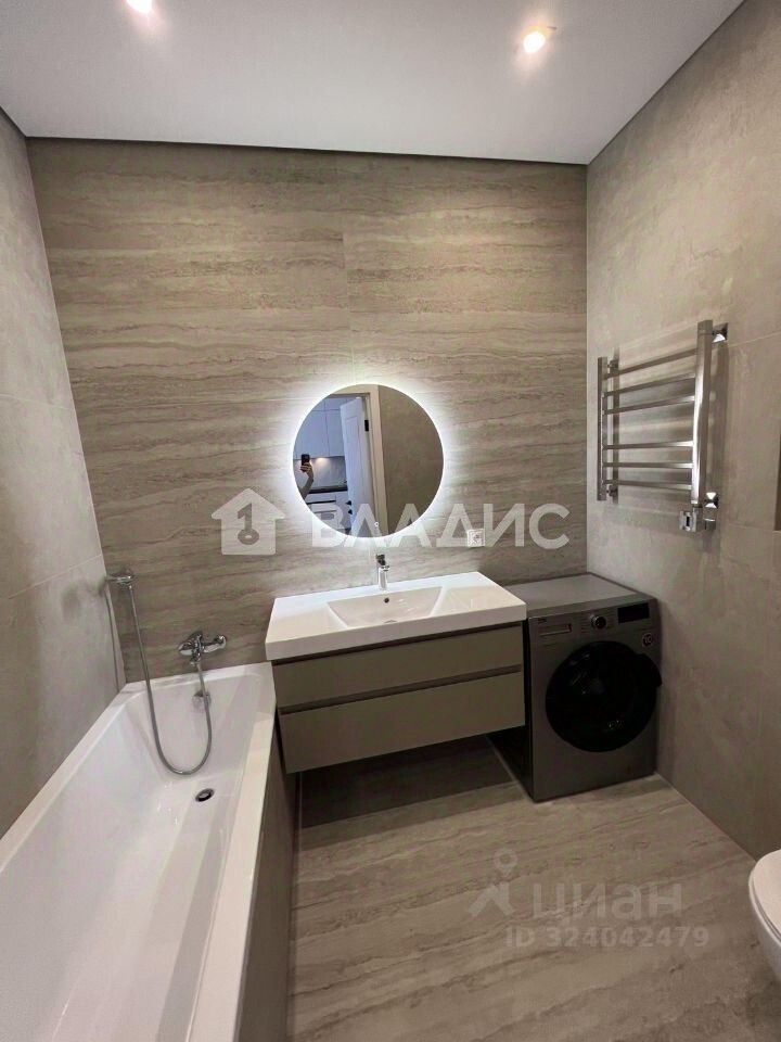 Продажа 2-комн квартиры на вторичном рынке Большая Филевская улица, 3к3