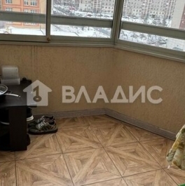 Продажа 3-комн квартиры на вторичном рынке ул Авиаконструктора Петлякова,  д. 11