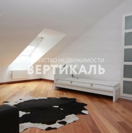 Аренда 4-комн квартиры на вторичном рынке Никитский бульвар,  д. 15/16