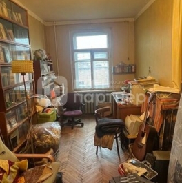 Продажа 3-комн квартиры на вторичном рынке Полозова улица,  д. 10