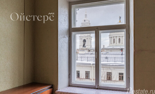 Продажа 3-комн квартиры на вторичном рынке Кадетская линия,  д. 25