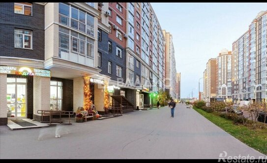 Продажа 2-комн квартиры на вторичном рынке Коммунарка п, Липовый Парк ул,  д. 8,  к. 1