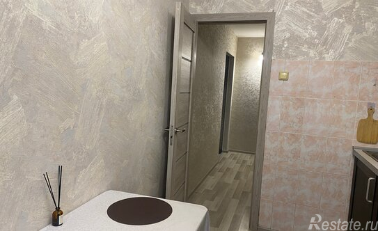 Аренда 2-комн квартиры на вторичном рынке улица Павла Андреева,  д. 3