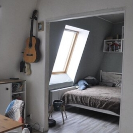 Продажа 2-комн квартиры на вторичном рынке Колпино г, Понтонная ул,  д. 9,  к. 1 литера А