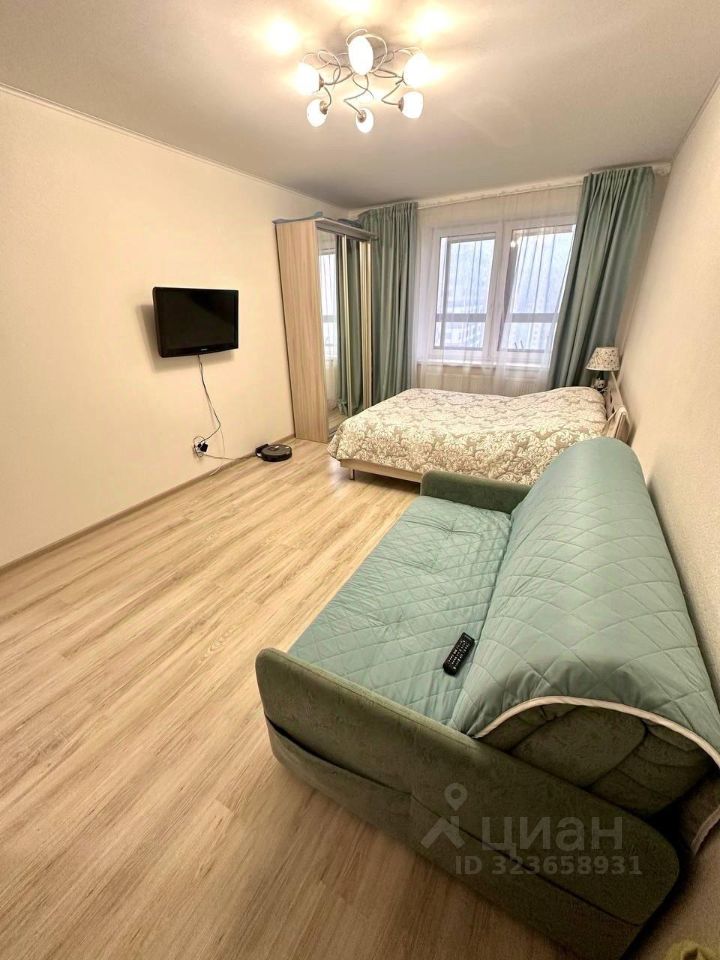 Продажа 1-комн квартиры на вторичном рынке улица Русановская, 18к1