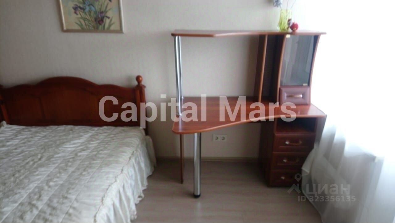 Аренда 3-комн квартиры на вторичном рынке Рябиновая улица, 8к1