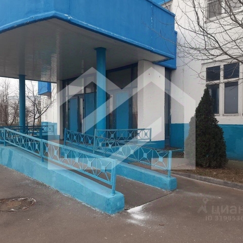 Помещение свободного назначения Лухмановская улица,  д. 32