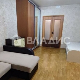 Продажа 2-комн квартиры на вторичном рынке ул Базовская,  д. 15,  к. 8