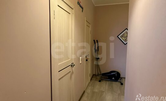 Продажа 1-комн квартиры на вторичном рынке Народного ополчения пр-кт,  д. 10