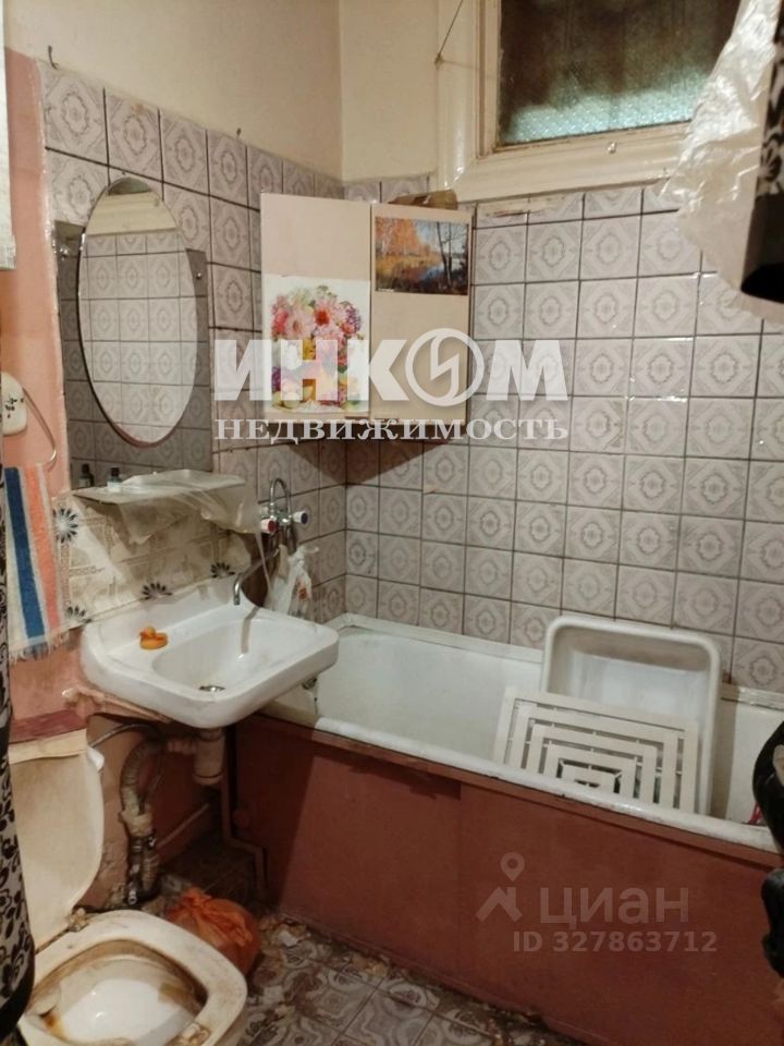 Продажа 2-комн квартиры на вторичном рынке Химки, улица Мичурина, 23