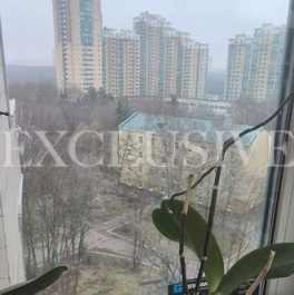 Продажа 2-комн квартиры на вторичном рынке ул Михневская,  д. 8