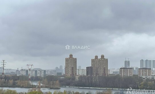 Продажа 3-комн квартиры на вторичном рынке Кронштадтский б-р